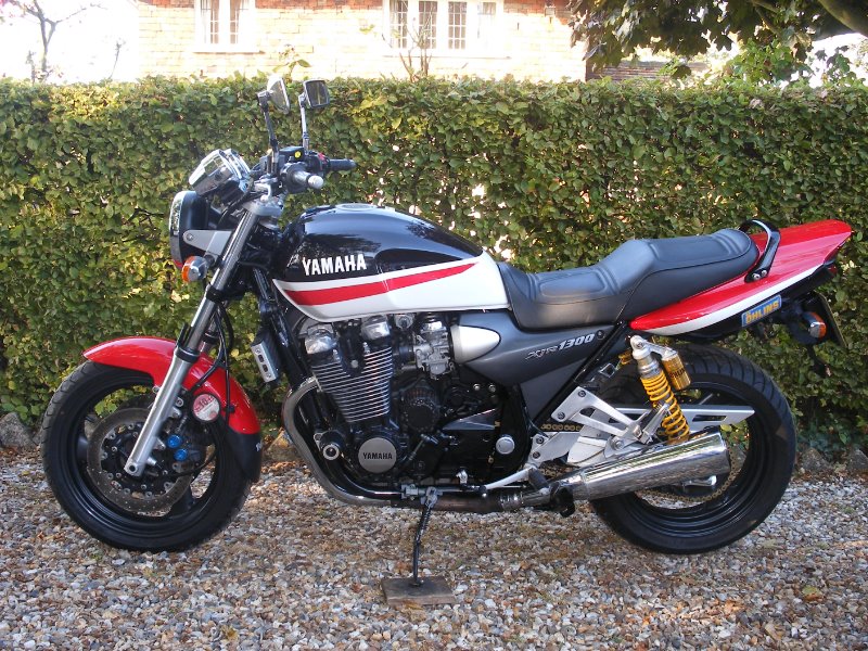 XJR's - Oct 2011 003.jpg