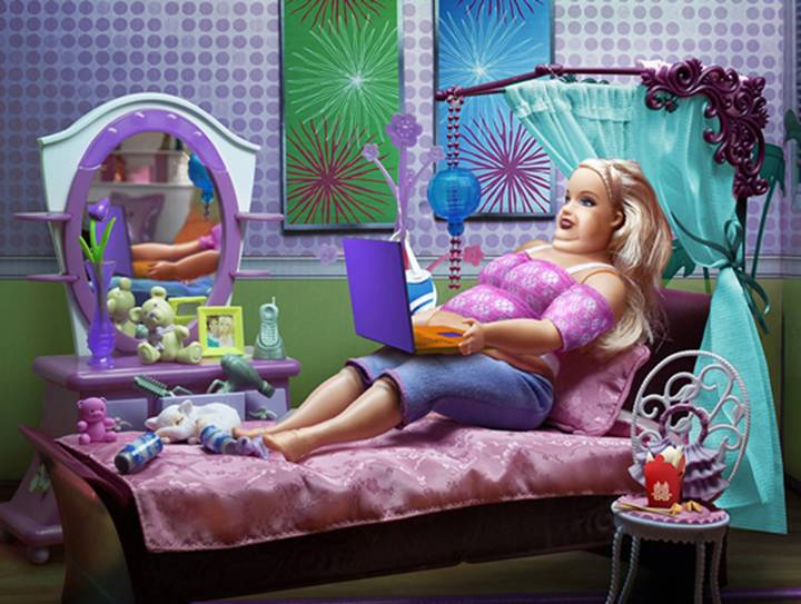 Barbie_20At_20Age_2050.jpg