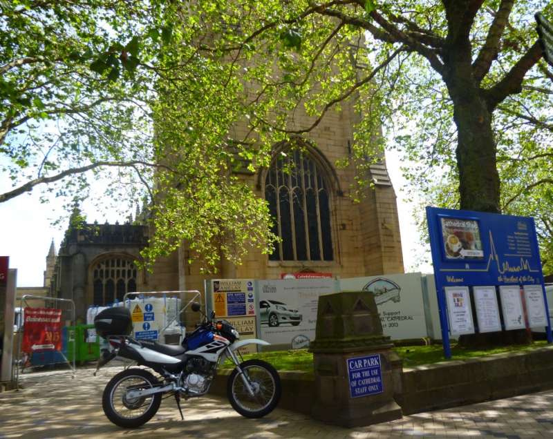 WakefieldCathedral8c.JPG