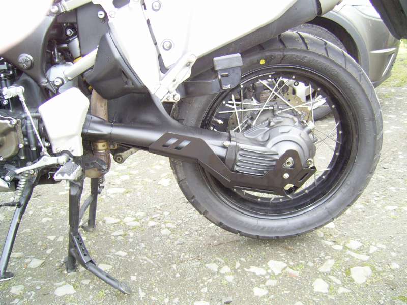 YamahaXT1200Z_DriveShaftProtectorFitted.JPG