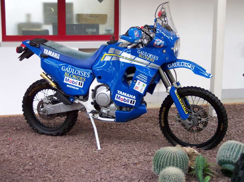 Yamaha_XTZ_850_RR_Dakar_2013-05-14.jpg