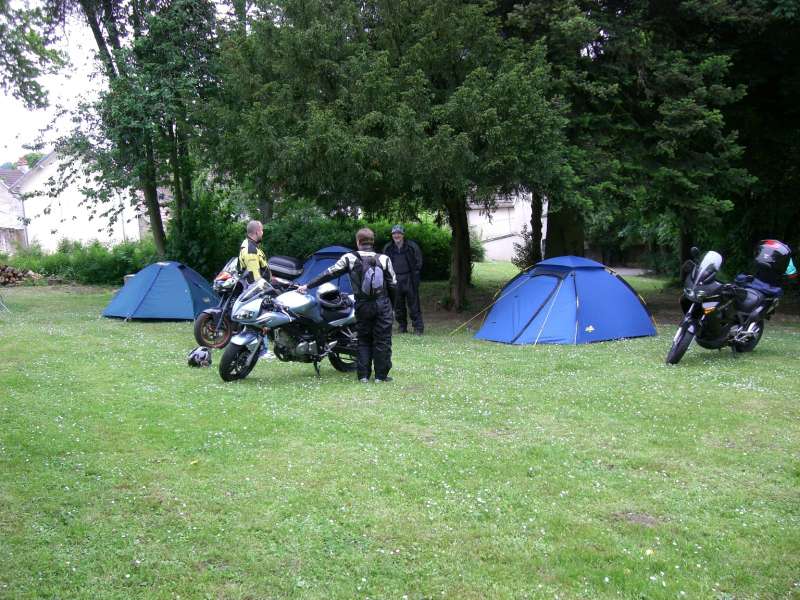 CML08 tent2.jpg