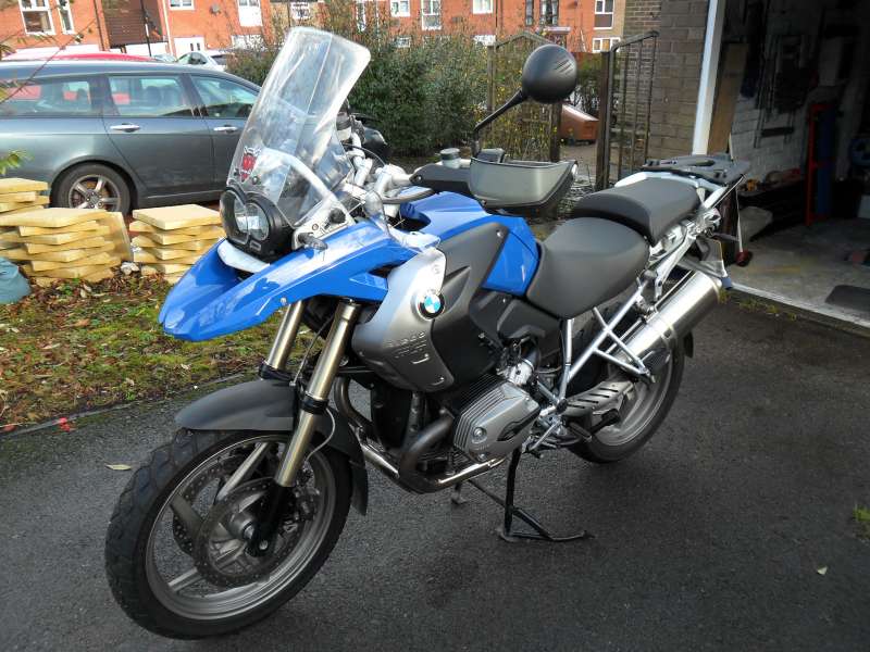 bmw004.JPG