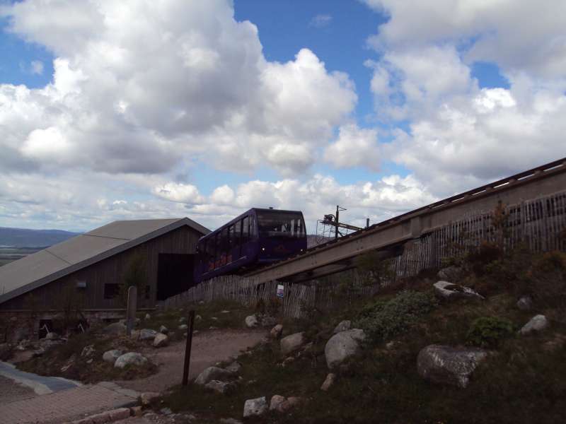 Cairngorms Aviemore 310511 010.JPG