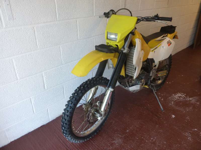 DRZ400E002.JPG