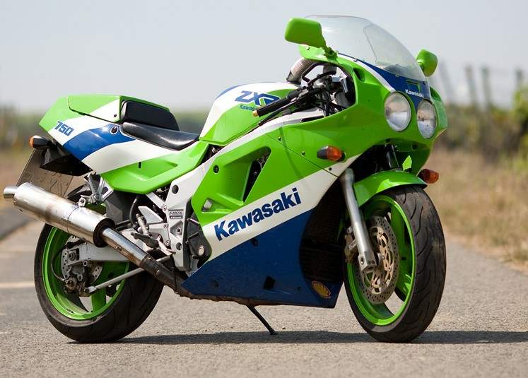 kawasakizxr7501989motorcyclephotoCarTuning.jpg