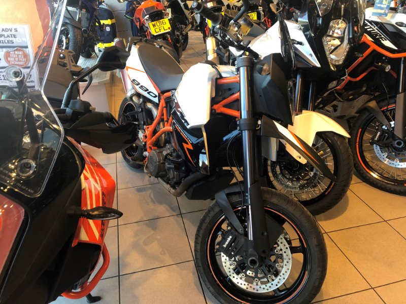 KTM 990 SMR.jpg