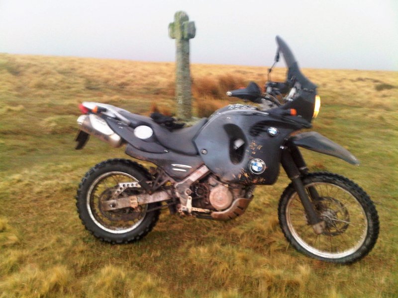 BMW Dartmoor cross.jpg