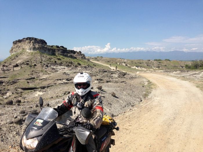 Mike Thomsen riding Colombia