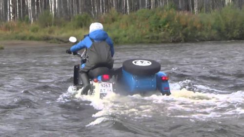 Video of the week: How to cross a river like a pro
