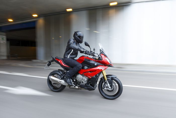 BMW S1000XR