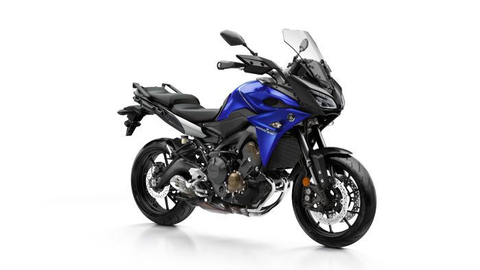 Yamaha Tracer 900 in Yamaha Blue