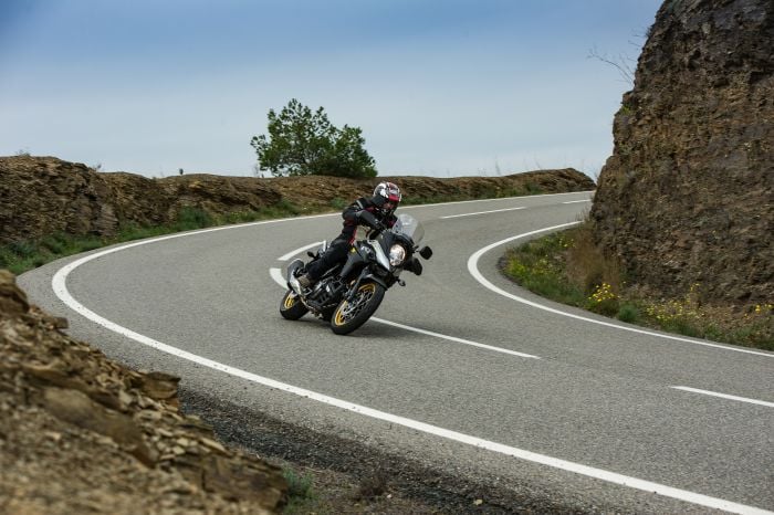 Suzuki-V-Strom-650-2017-pic 13