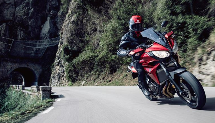 Yamaha-Tracer-700-2016-3
