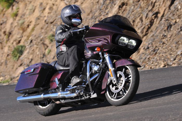  Harley  Davidson  Road Glide 2019 range review Adventure  