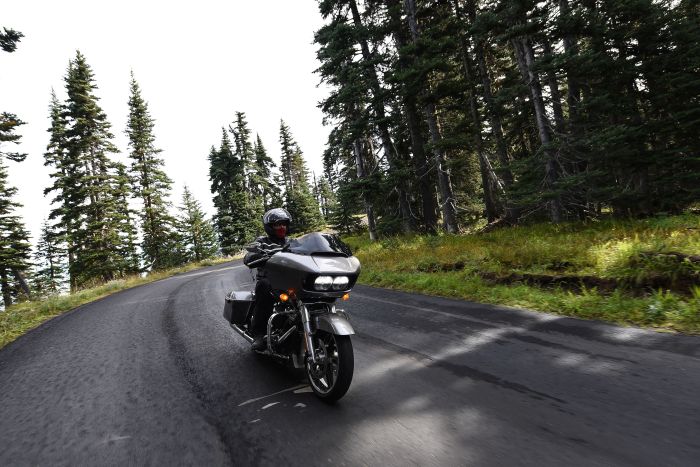  Harley  Davidson  Road Glide 2019 range review Adventure  