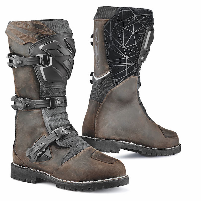 Best online adv boots
