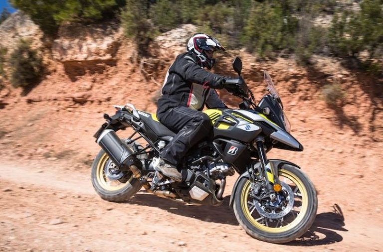 Suzuki V-Strom 1000 off-road