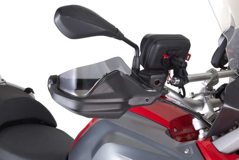 How to keep warm on your motorcycle in the winter - Adventure Bike Rider