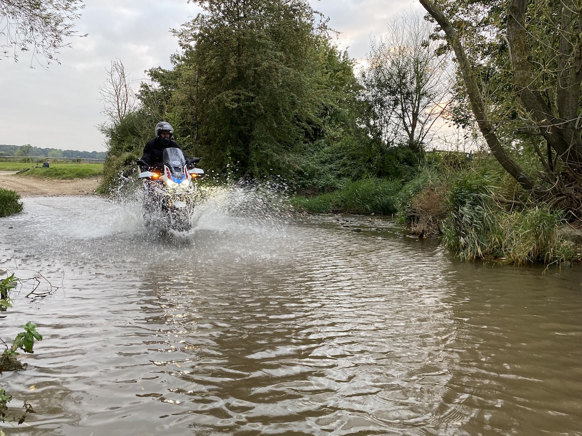 water-crossing-africa-twin