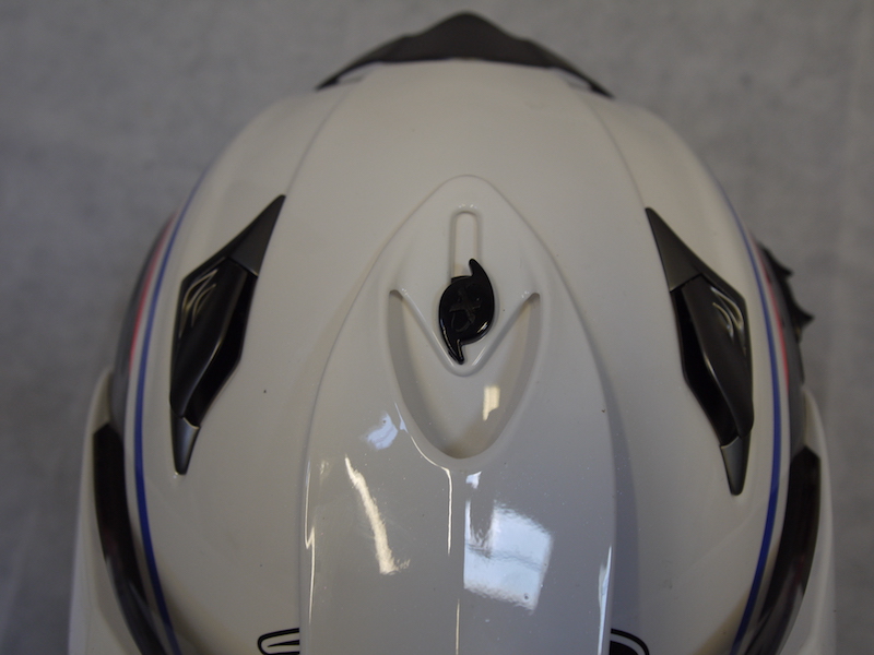 X-551 Adventure peak adjustability