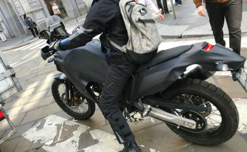 Yamaha Tenere 700 prototype spy shot