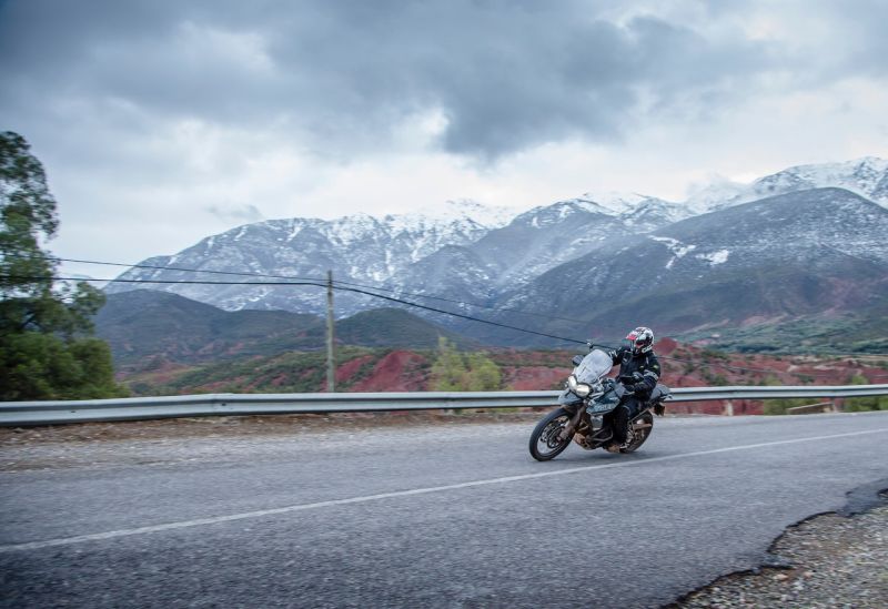 Road riding Triumph Tiger 800