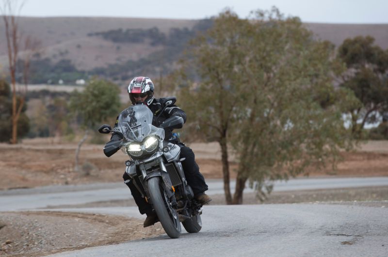 Triumph Tiger 800 review