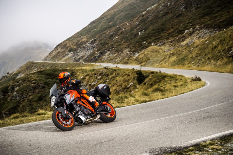 KTM Super Duke GT - Sports tourer with comfort
