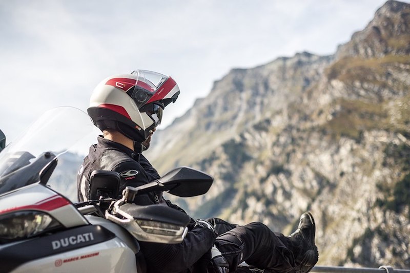Schuberth C4 PRO 