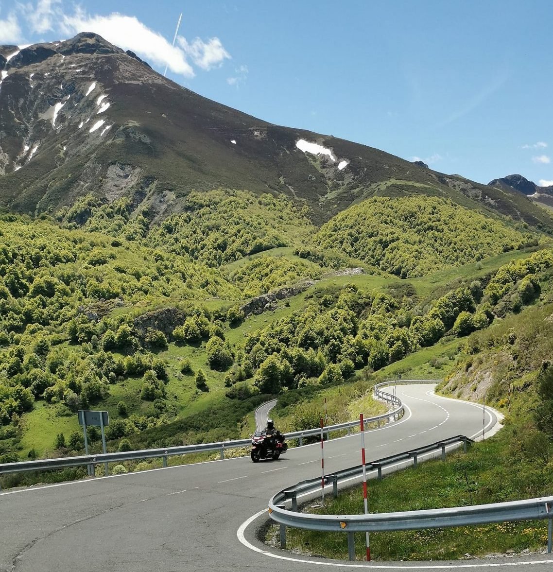picos de europa mountain range