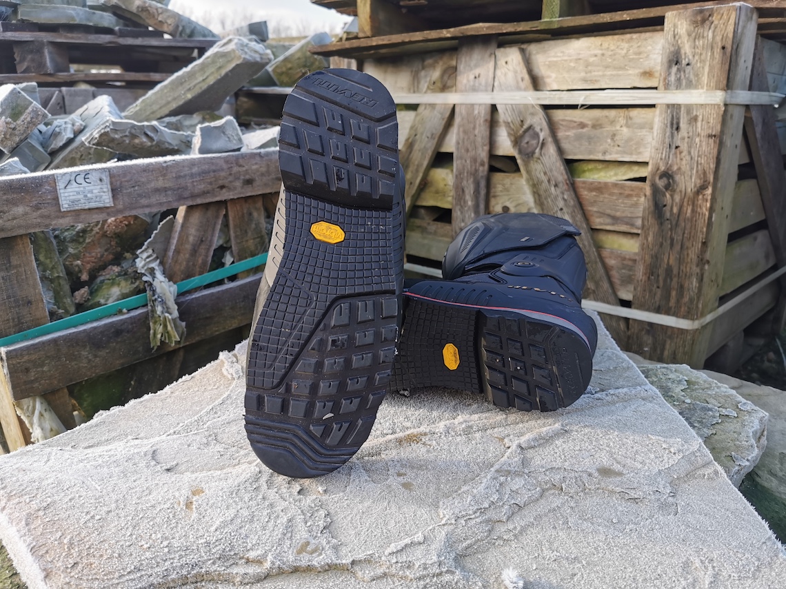 Boots discount expedition h2o