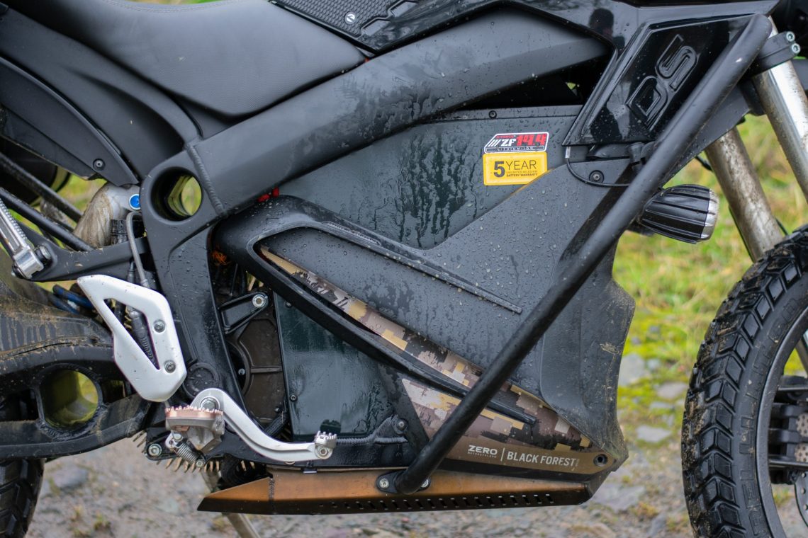 zero motorcycles dsr black forest