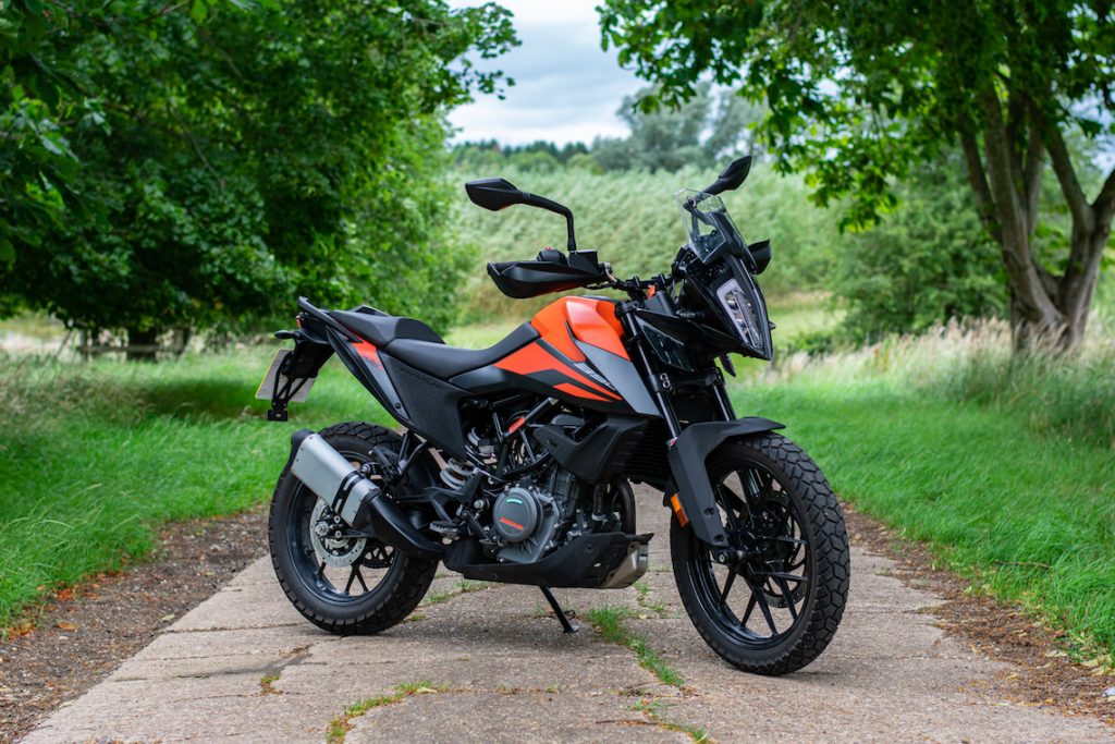 ktm adventure 390 top speed