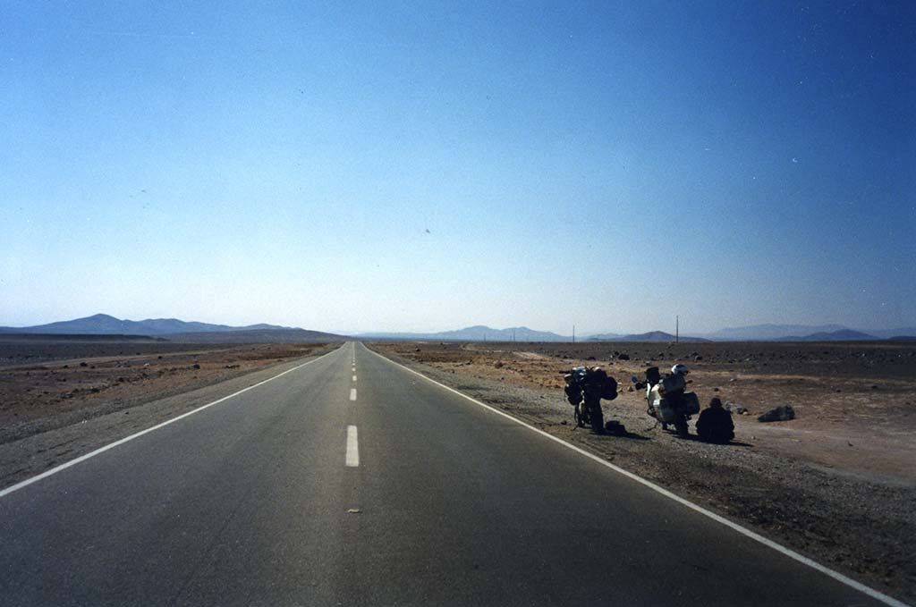 https://www.adventurebikerider.com/wp-content/uploads/2021/02/pan-american-highway-42-Chile-Atacama-desert.jpg