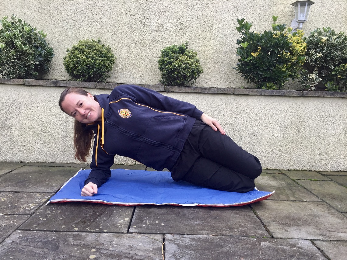 Beginner-side-plank