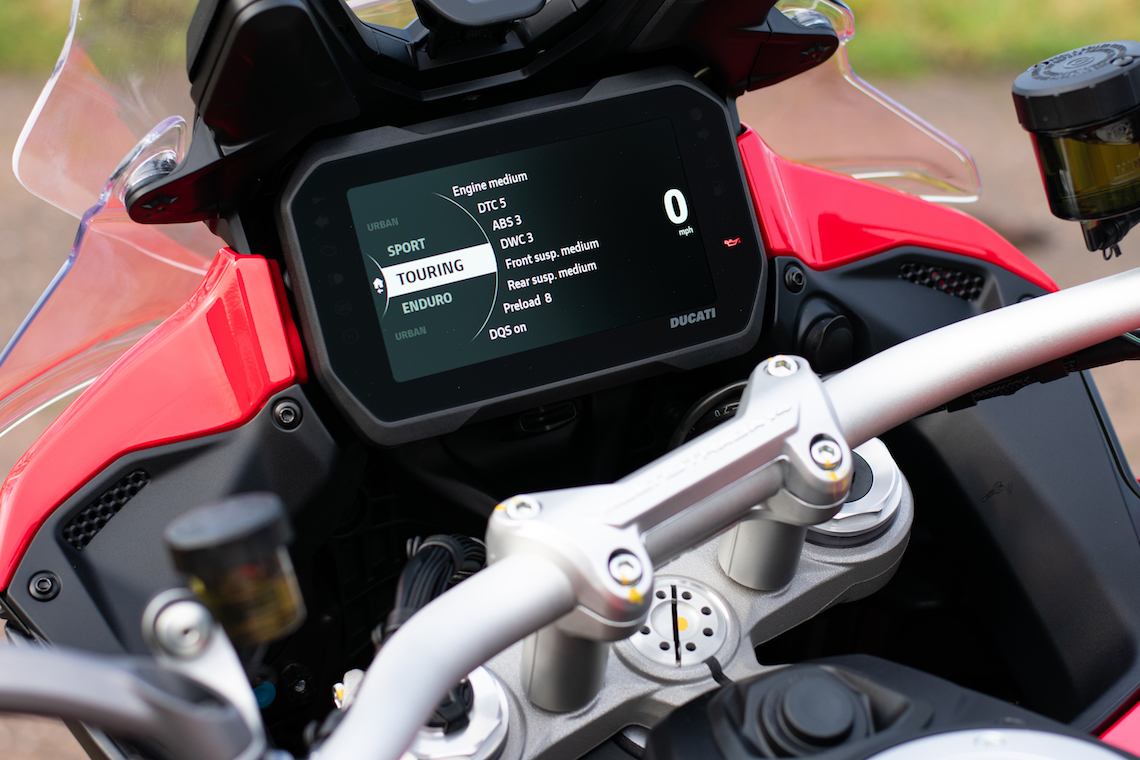 multistrada TFT screen