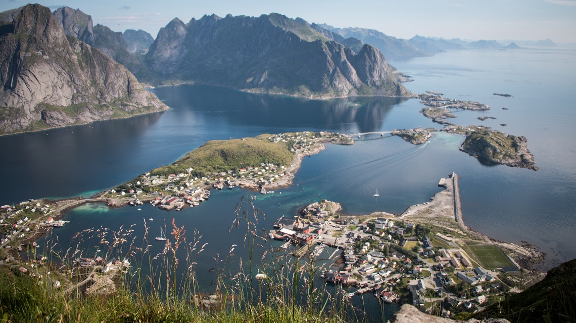 Fishing-village-on-the-coast