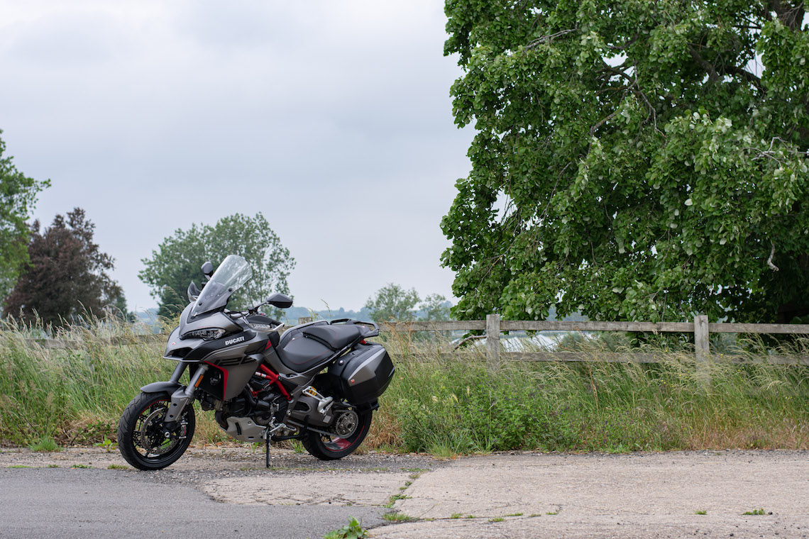 Multistrada-1