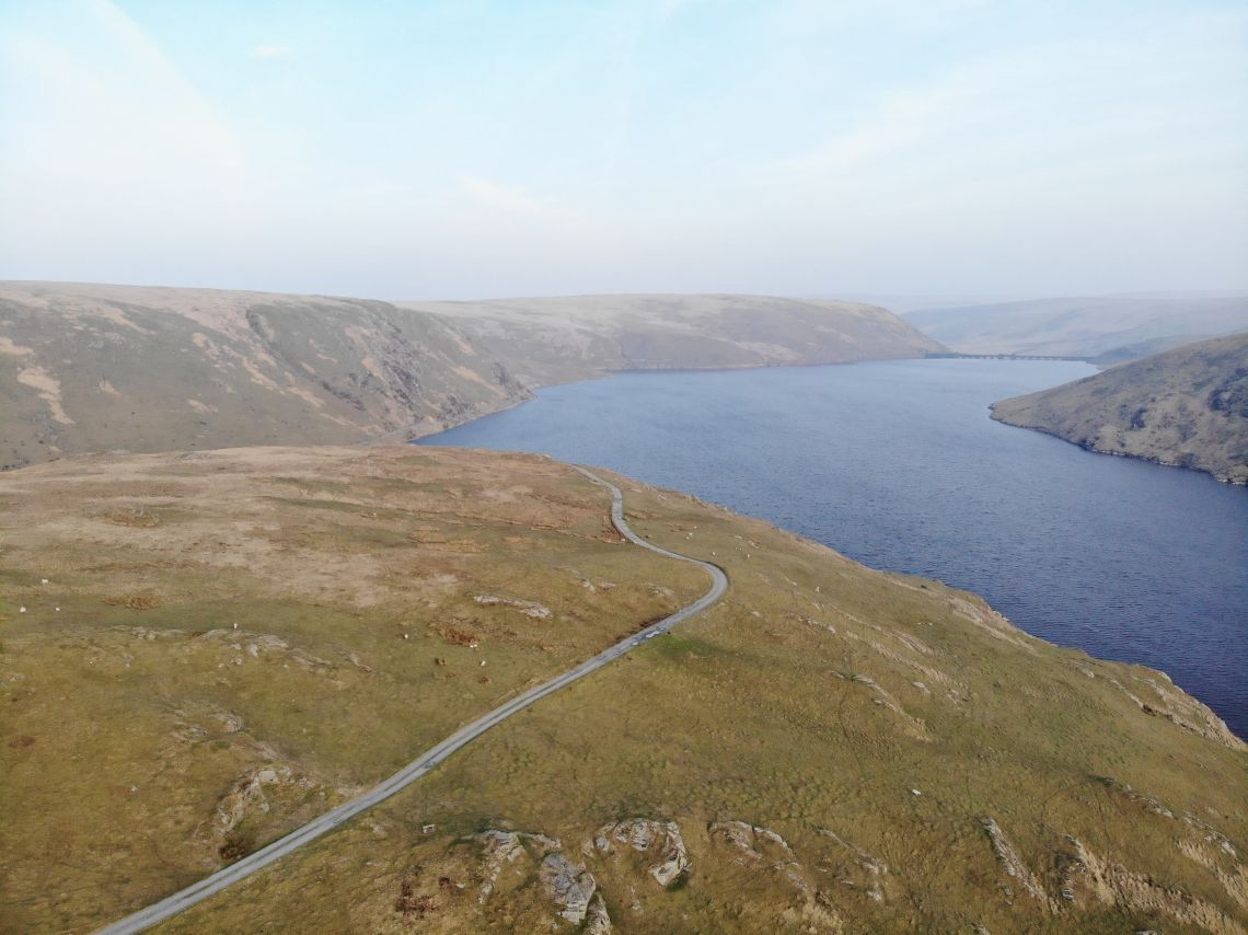 Trail-along-Claerwen-reservoir