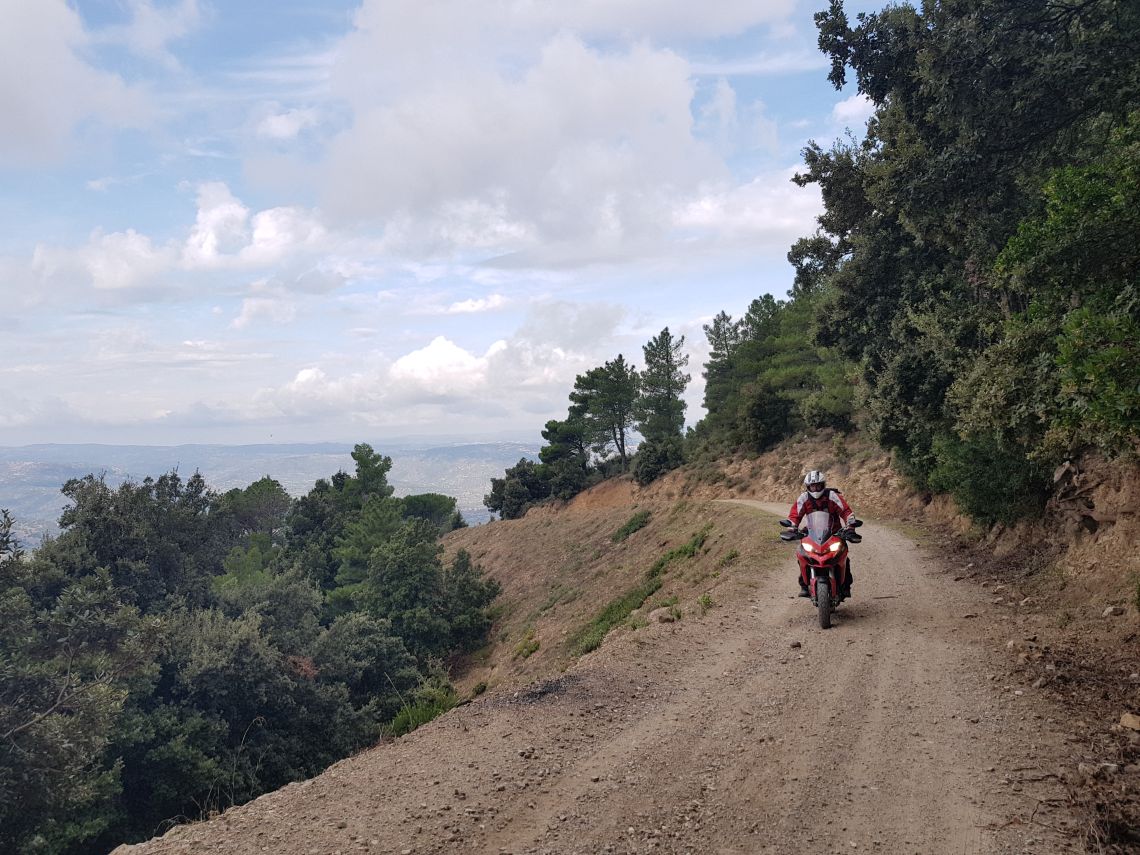 Trail up punta corrasi