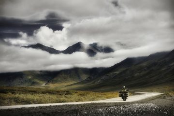 alaska-lisa-mountains-main-image-1