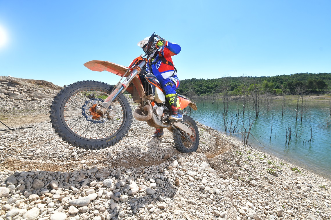 two-stroke-150