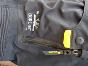 Aqua-Seal-zips