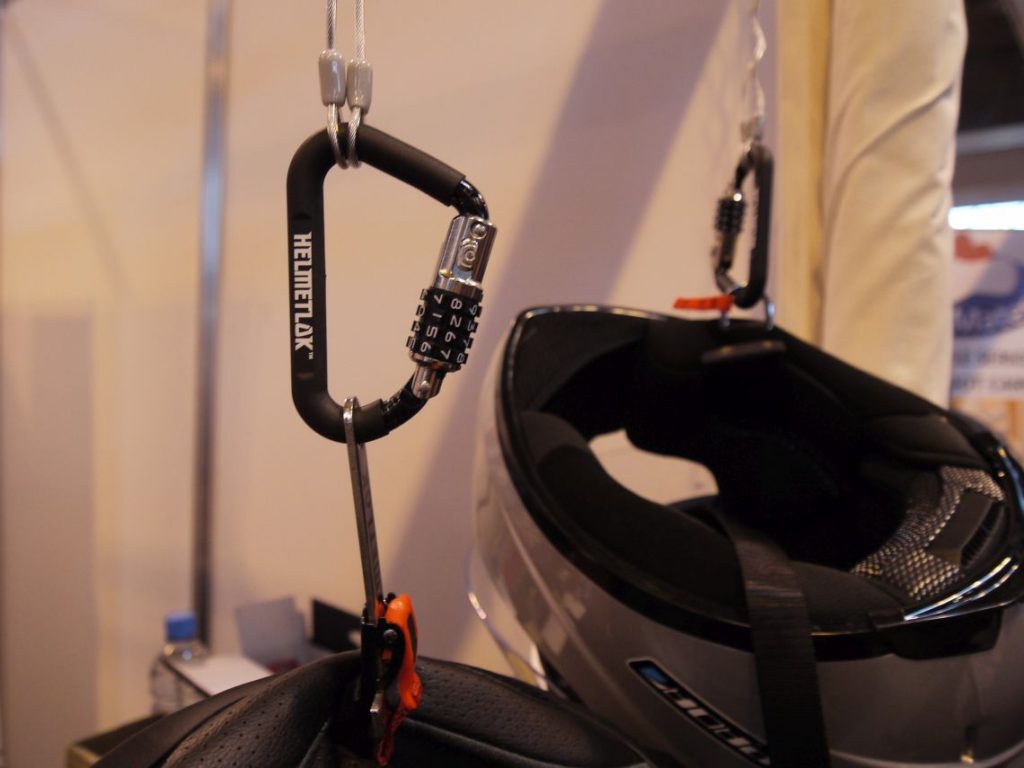 HelmetLok (3)