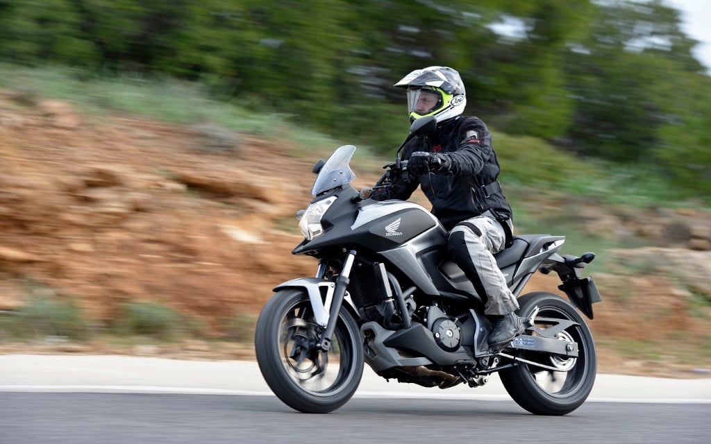 Bike Review: Honda NC750X DCT - Adventure Bike Rider