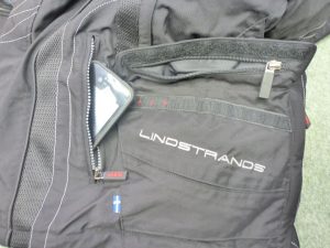 Lindstrands side pockets