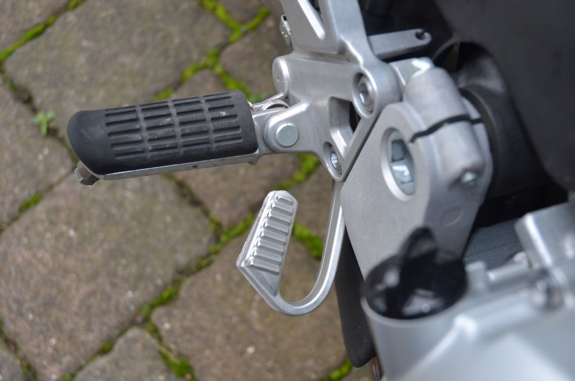 Rear brake lever the only mechanical damage to the bike