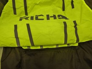 Richa hi-viz in back pocket