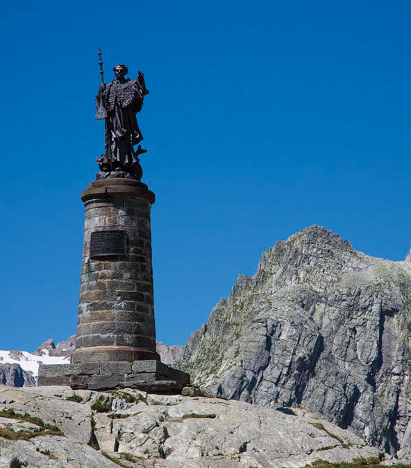 Statue of St Bernard